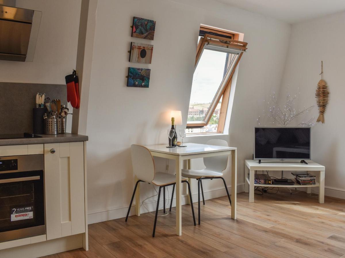 Coast Apartment ويتبي المظهر الخارجي الصورة
